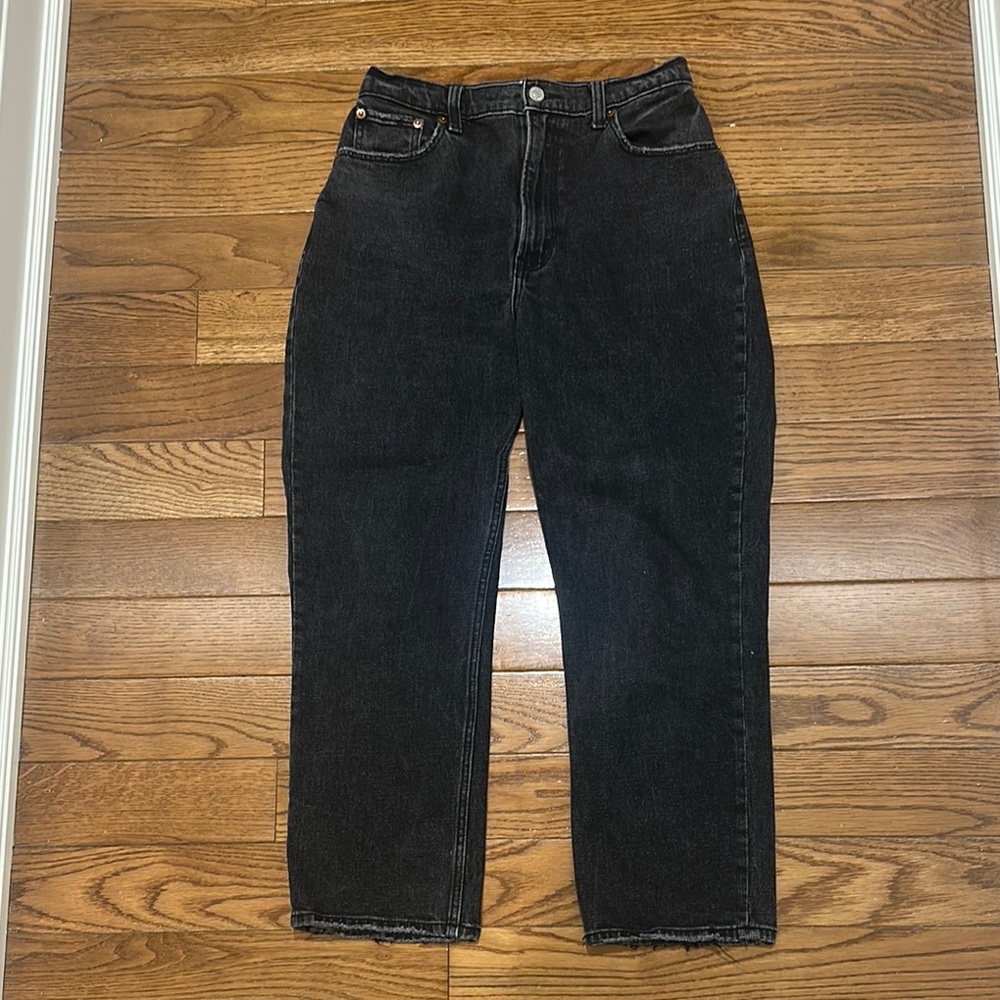 Black High-Waisted Jeans